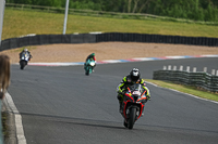 enduro-digital-images;event-digital-images;eventdigitalimages;mallory-park;mallory-park-photographs;mallory-park-trackday;mallory-park-trackday-photographs;no-limits-trackdays;peter-wileman-photography;racing-digital-images;trackday-digital-images;trackday-photos